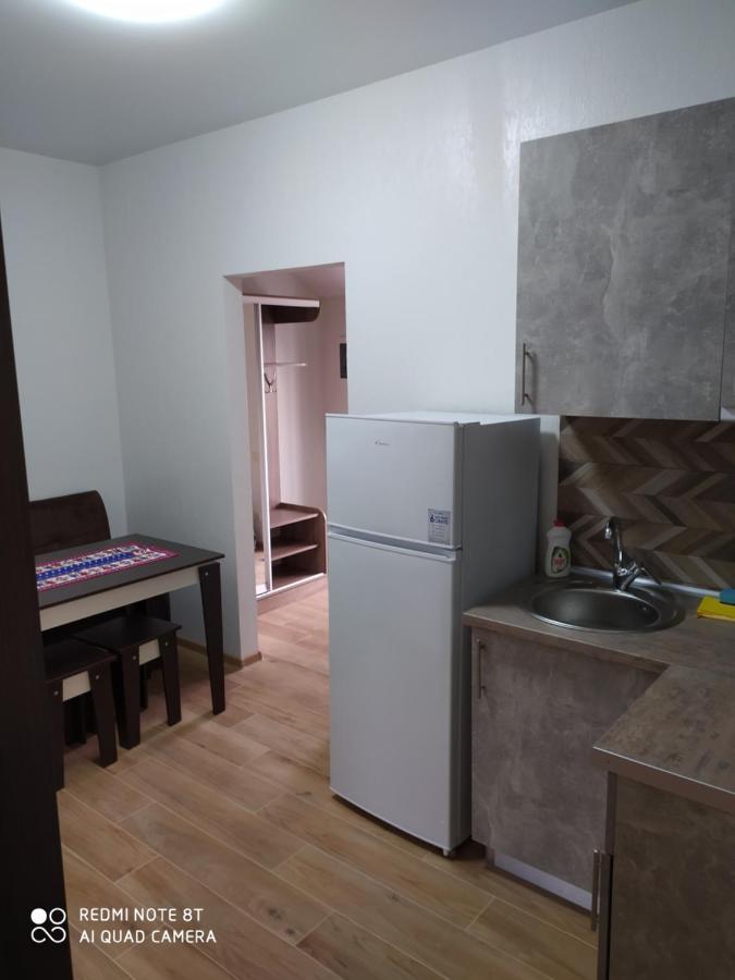 Reef Apartments Odessa Exterior foto